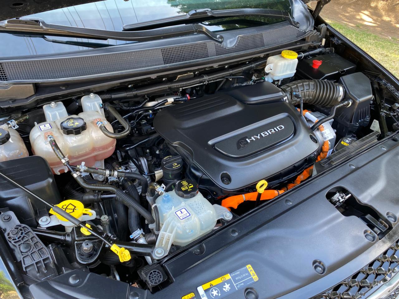 Chrysler Pacifica Hybrid Touring L FWD 2023