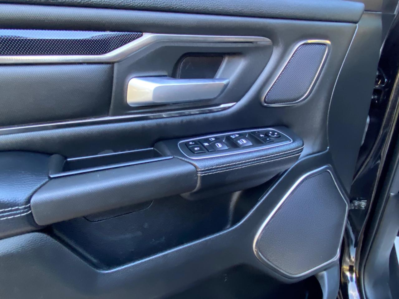 RAM 1500 Rebel 4x4 Crew Cab 5'7" Box 2020