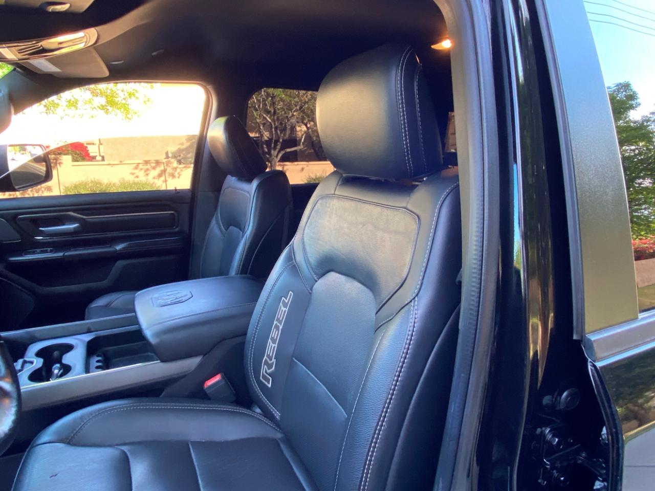 RAM 1500 Rebel 4x4 Crew Cab 5'7" Box 2020