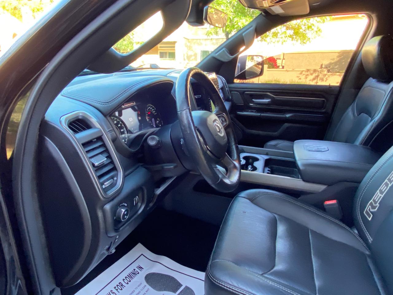 RAM 1500 Rebel 4x4 Crew Cab 5'7" Box 2020