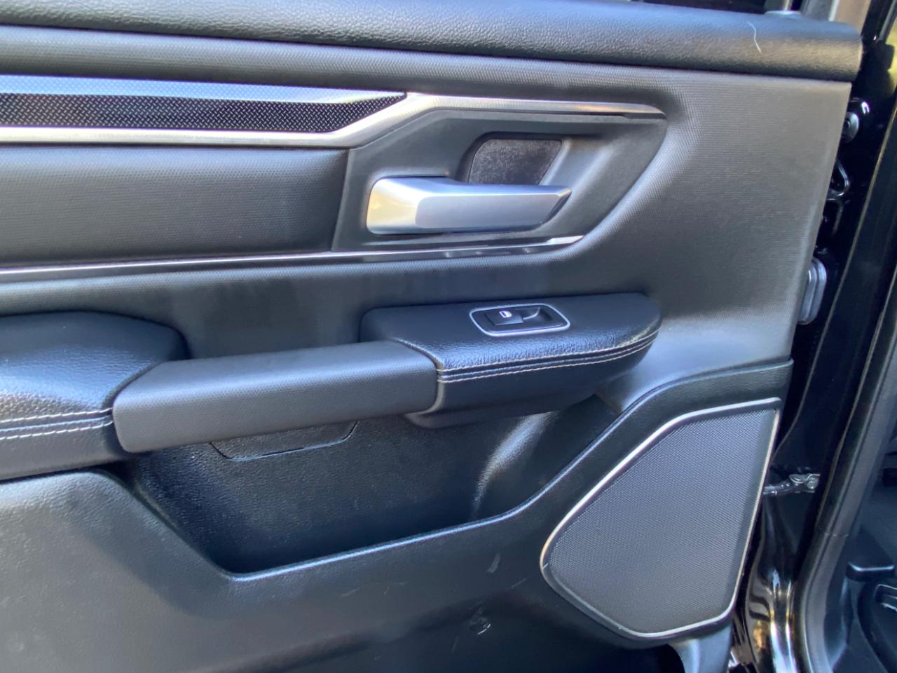 RAM 1500 Rebel 4x4 Crew Cab 5'7" Box 2020