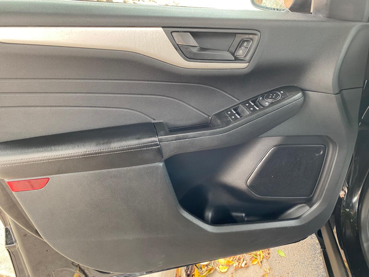 Ford Escape SE FWD 2022