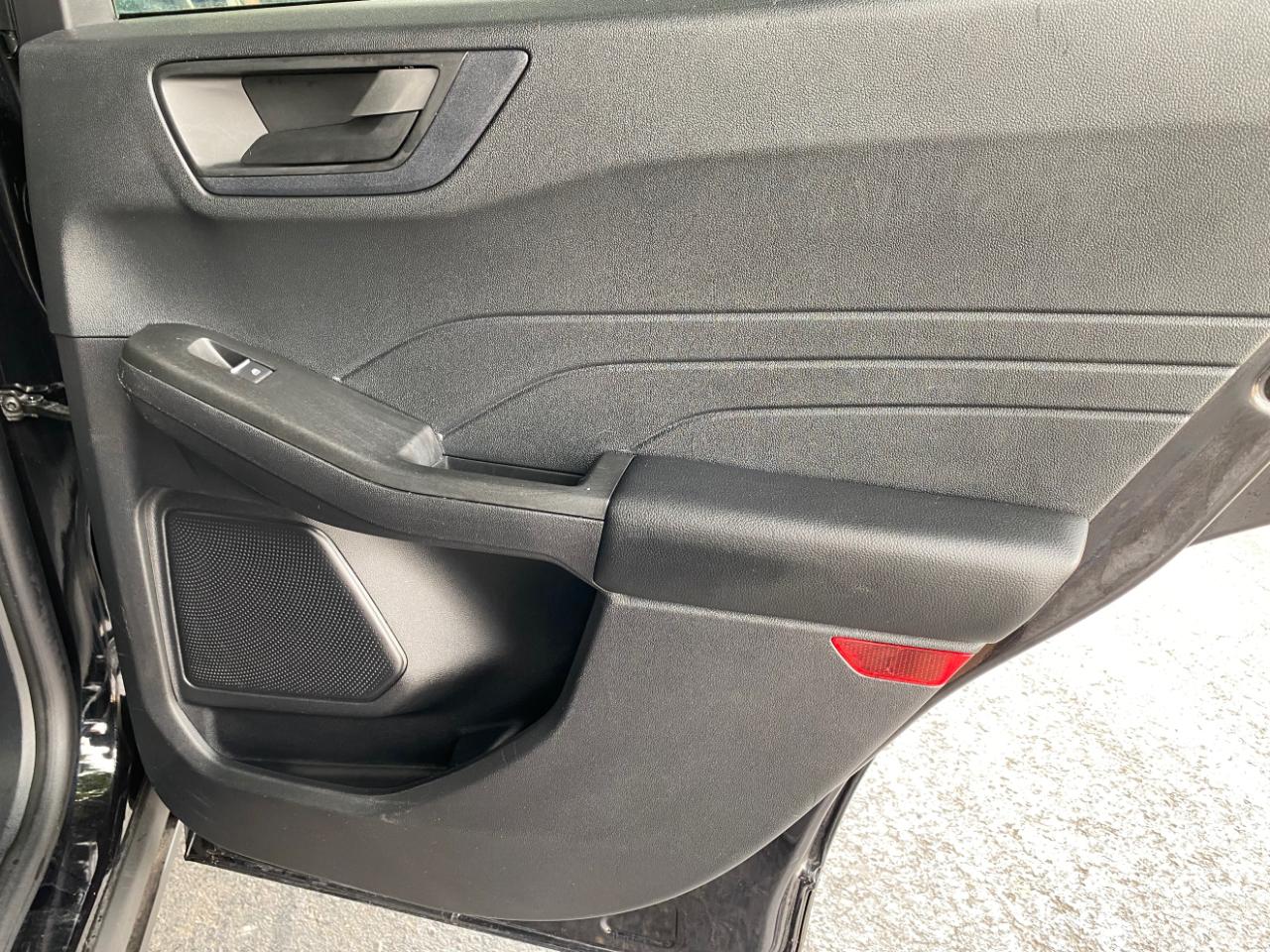 Ford Escape SE FWD 2022