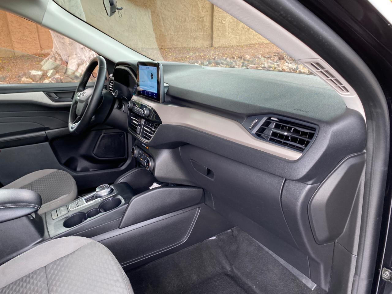 Ford Escape SE FWD 2022