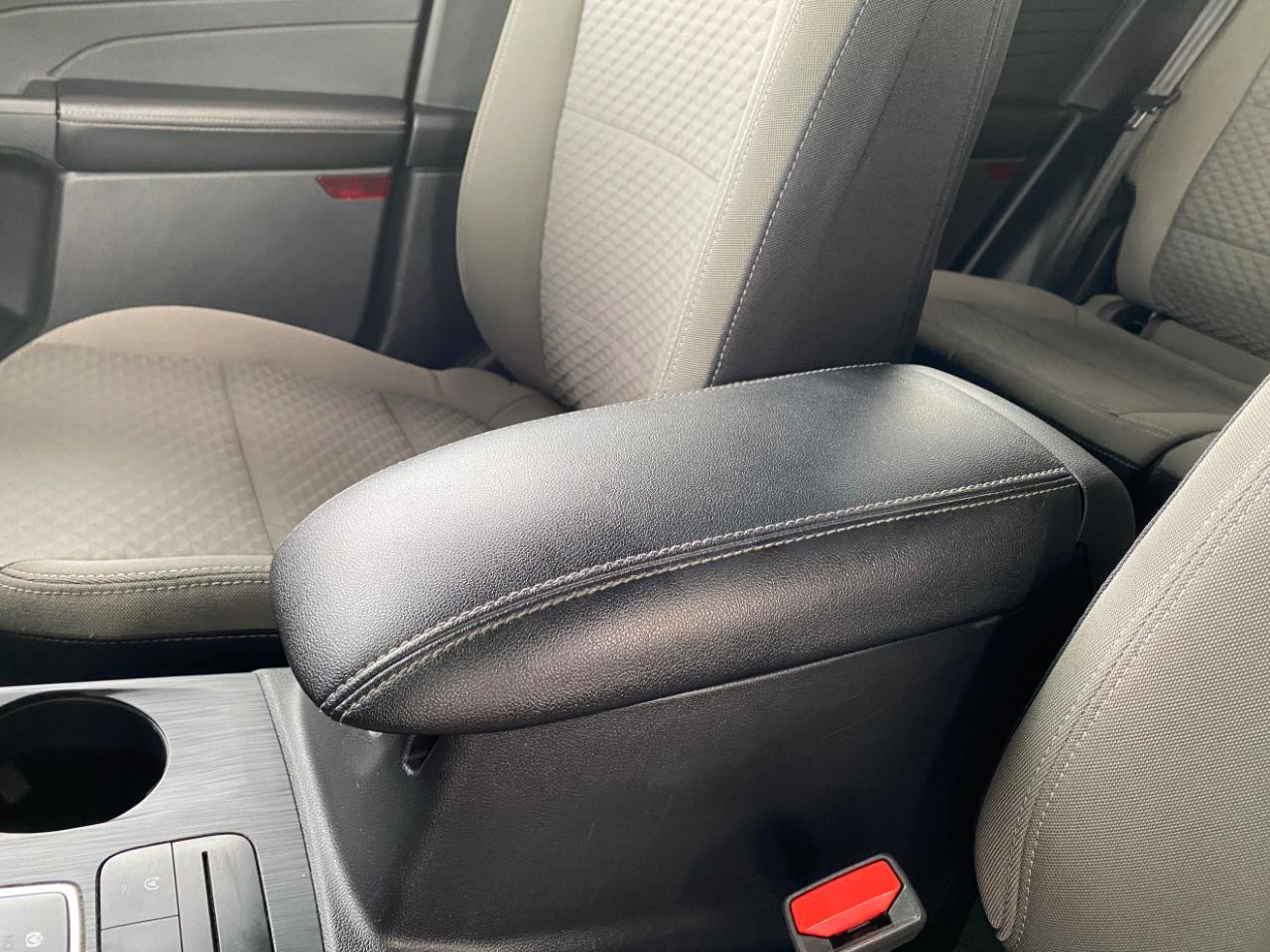 Ford Escape SE FWD 2022