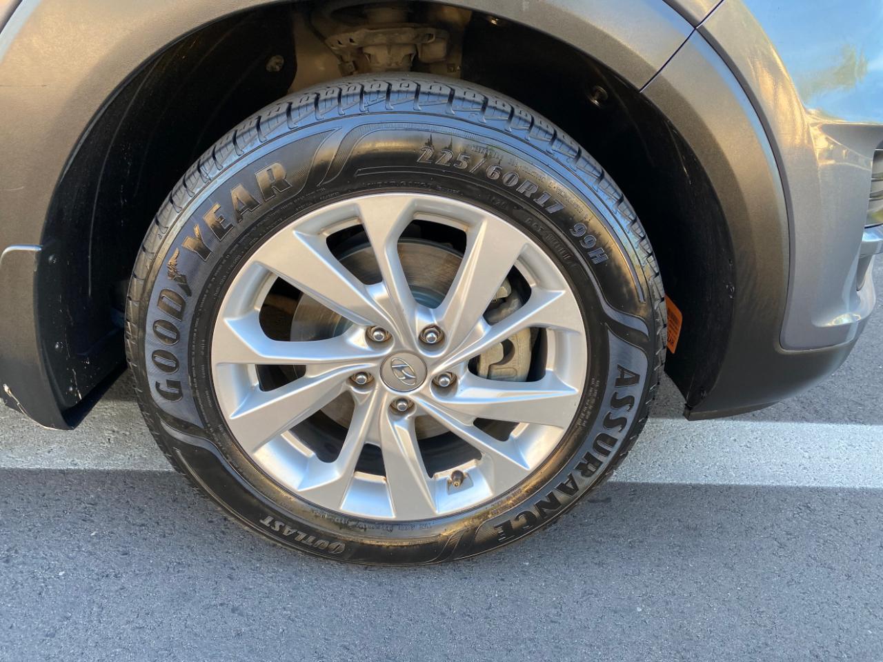 Hyundai Tucson Value FWD 2021