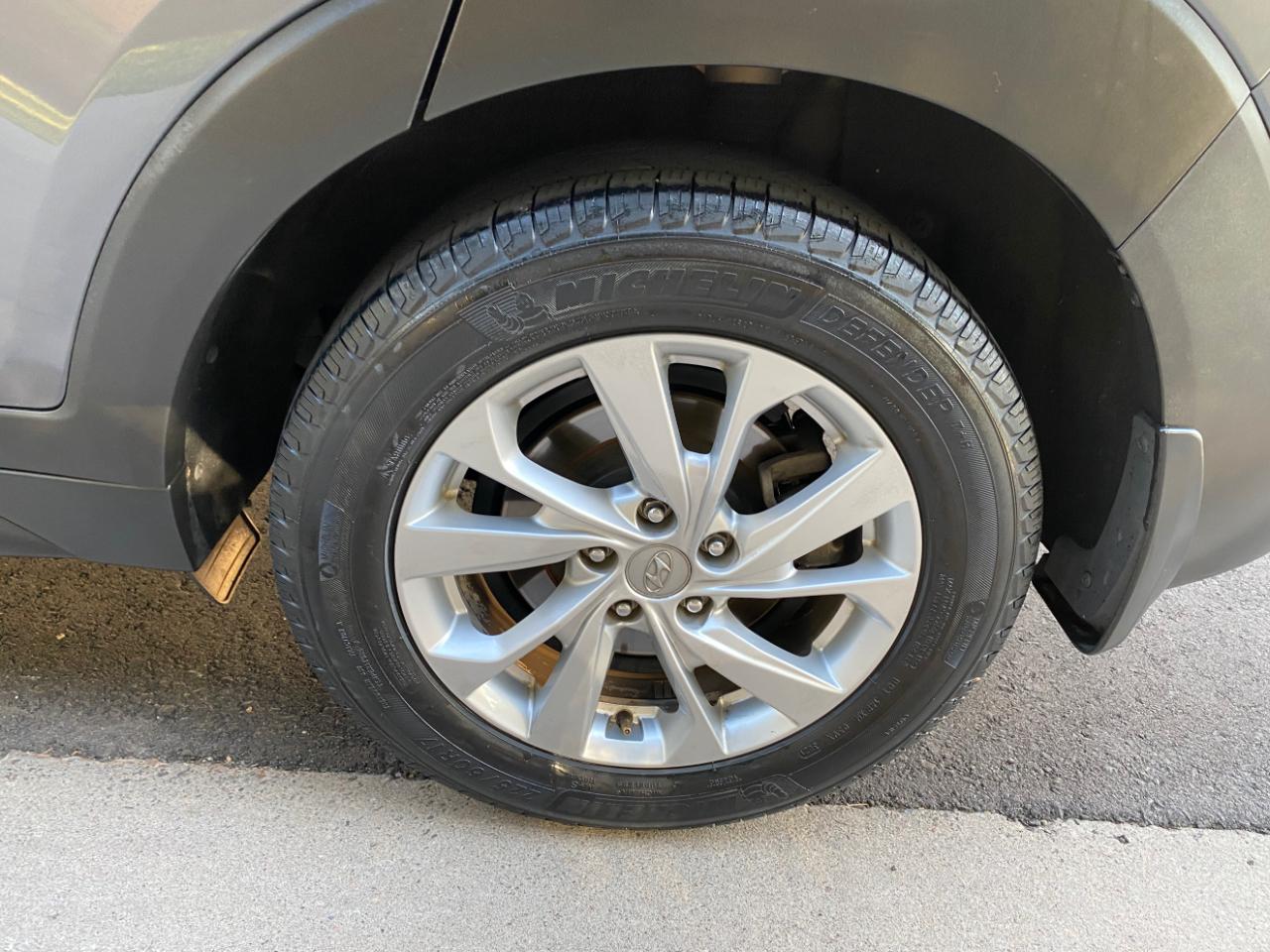 Hyundai Tucson Value FWD 2021