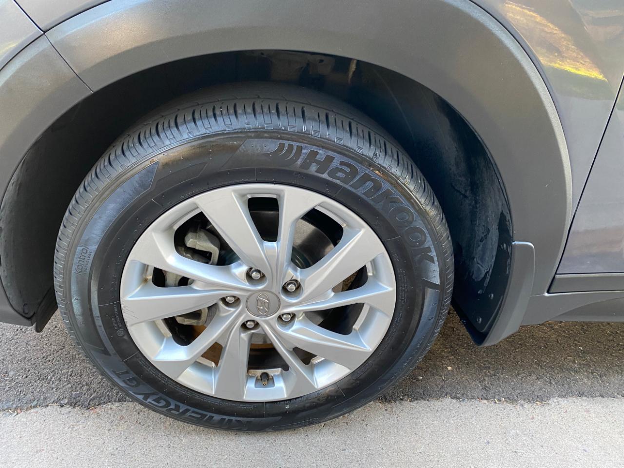 Hyundai Tucson Value FWD 2021