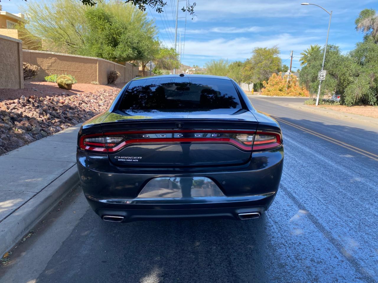 Dodge Charger SXT RWD 2019