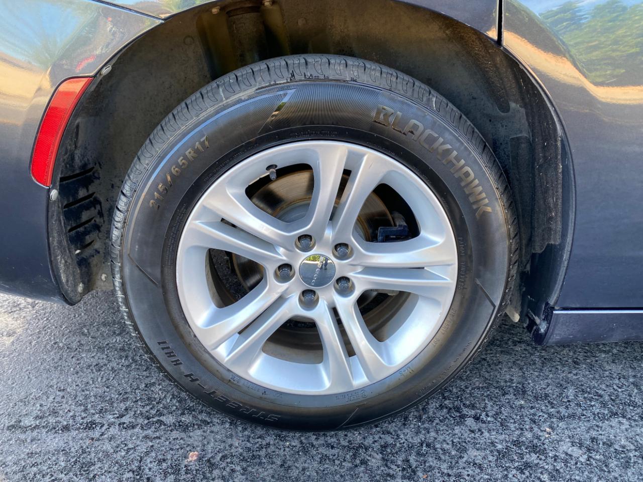 Dodge Charger SXT RWD 2019