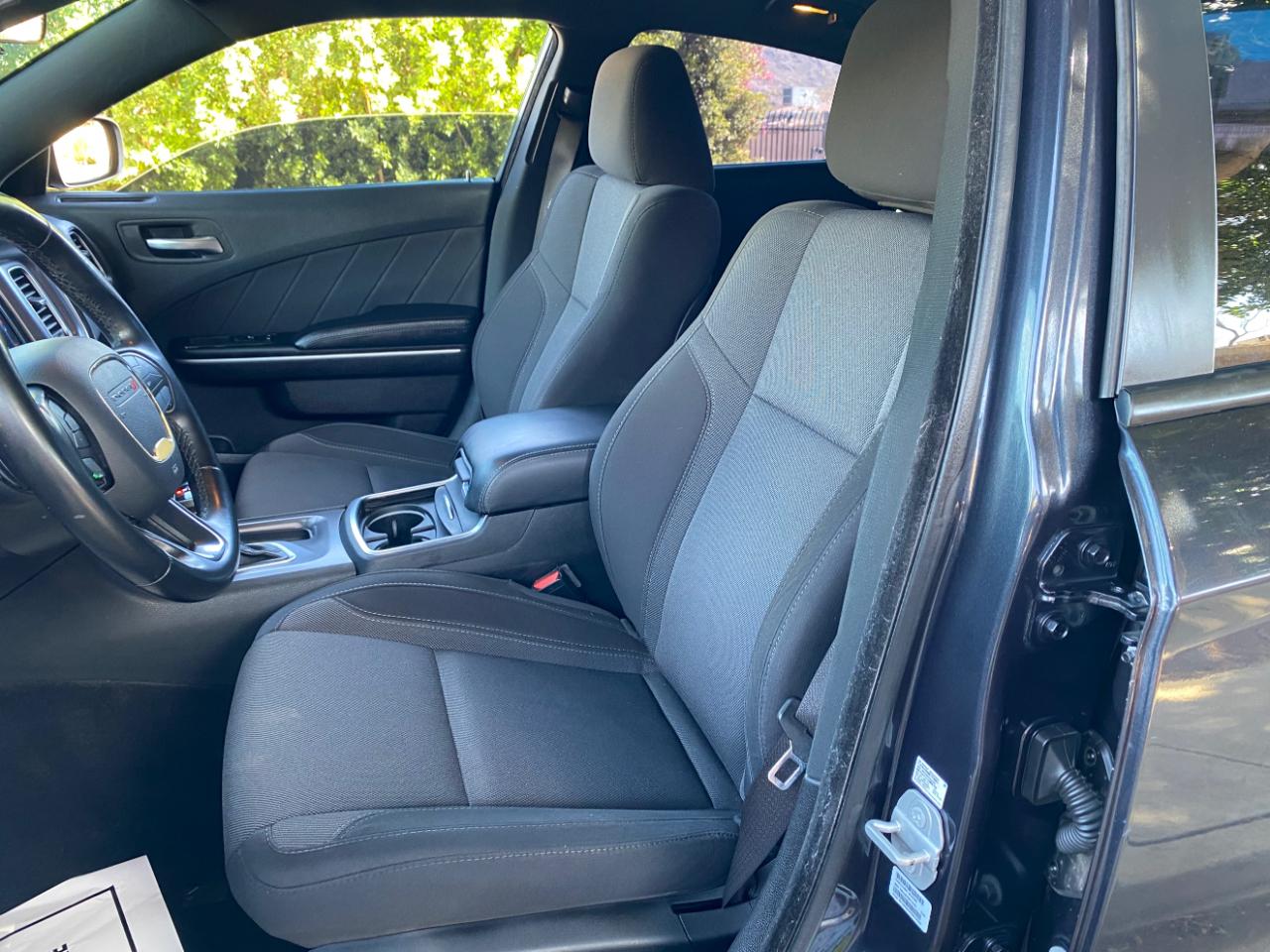 Dodge Charger SXT RWD 2019