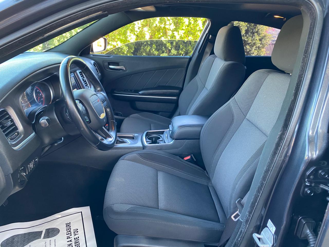 Dodge Charger SXT RWD 2019