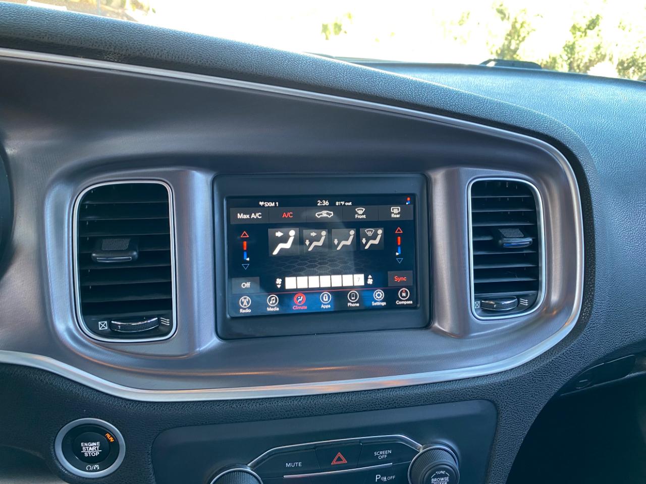 Dodge Charger SXT RWD 2019