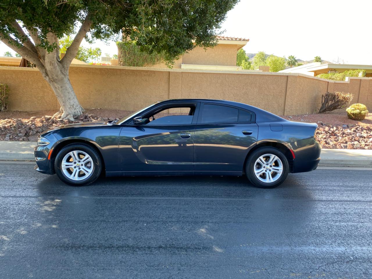 Dodge Charger SXT RWD 2019
