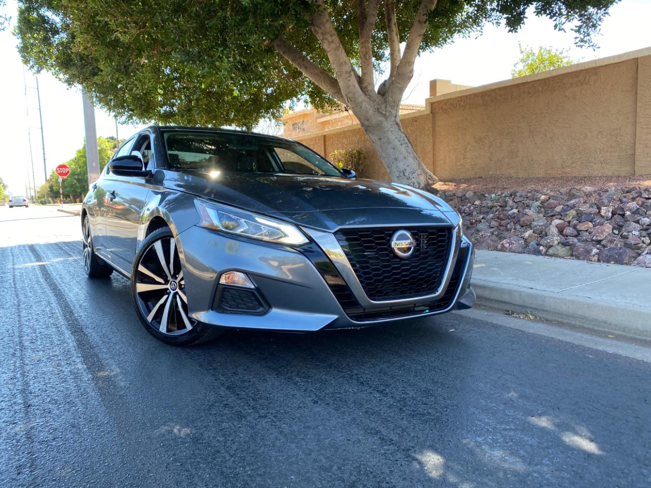 Nissan Altima 2.5 SR Sedan 2019