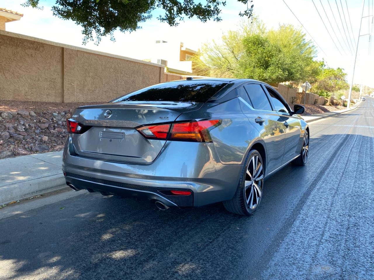 Nissan Altima 2.5 SR Sedan 2019