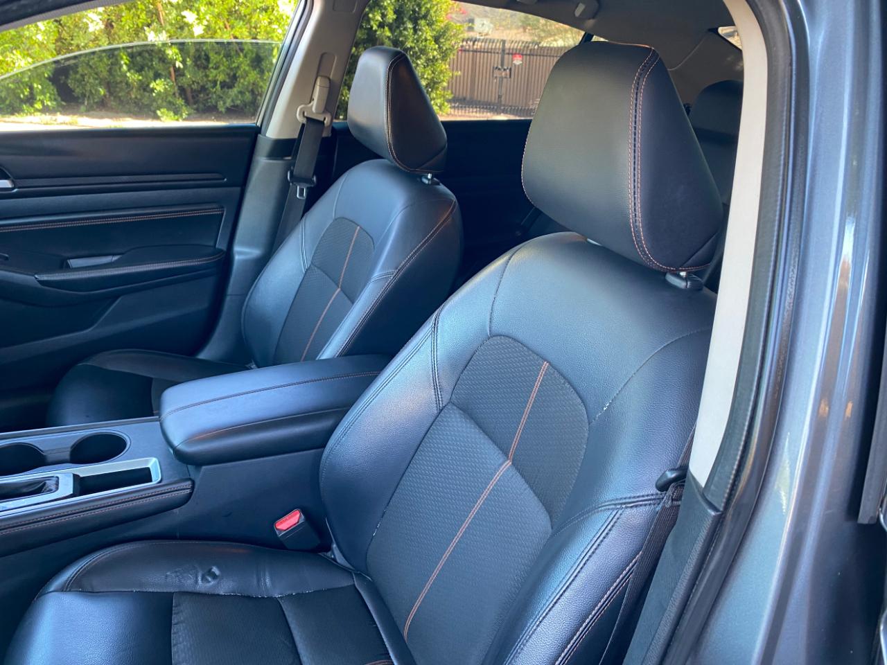 Nissan Altima 2.5 SR Sedan 2019