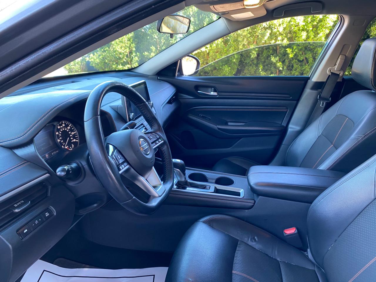 Nissan Altima 2.5 SR Sedan 2019