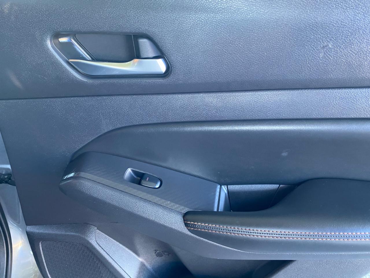 Nissan Altima 2.5 SR Sedan 2019