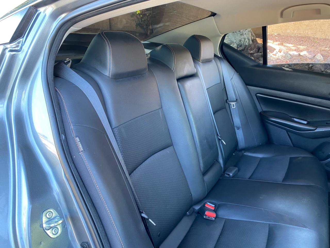 Nissan Altima 2.5 SR Sedan 2019