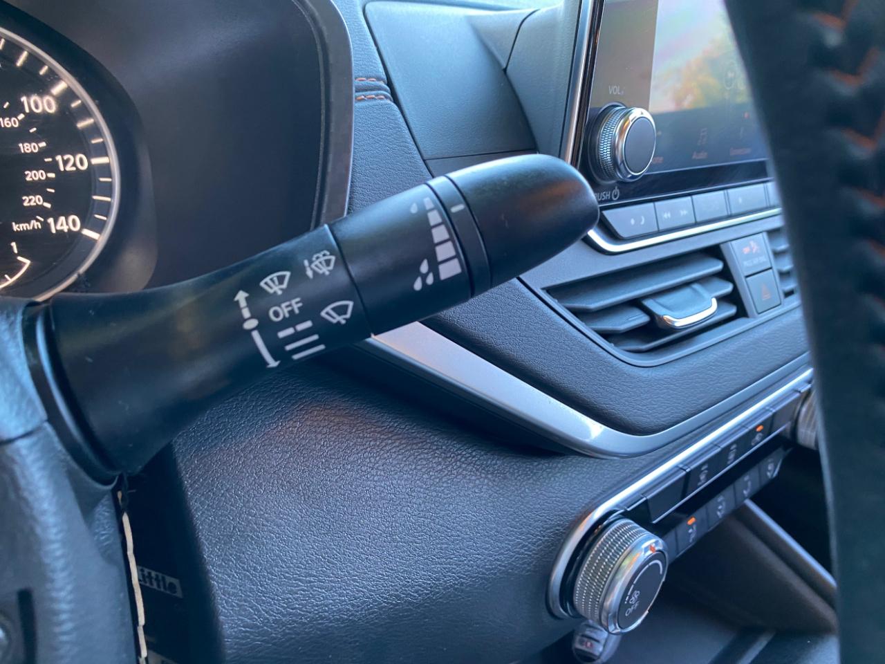 Nissan Altima 2.5 SR Sedan 2019