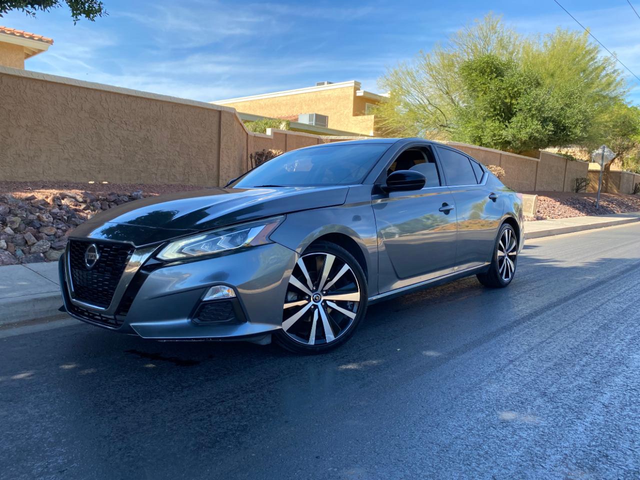 Nissan Altima 2.5 SR Sedan 2019