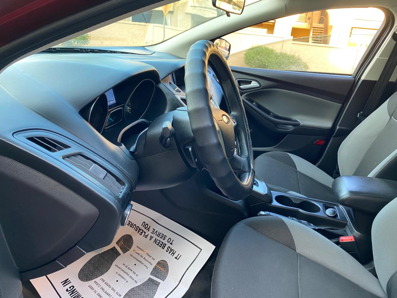 Ford Focus 5dr HB SE 2014