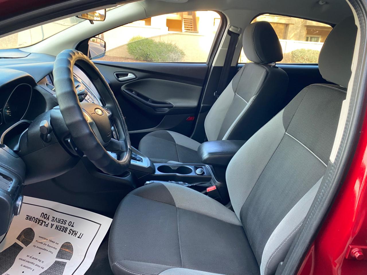 Ford Focus 5dr HB SE 2014