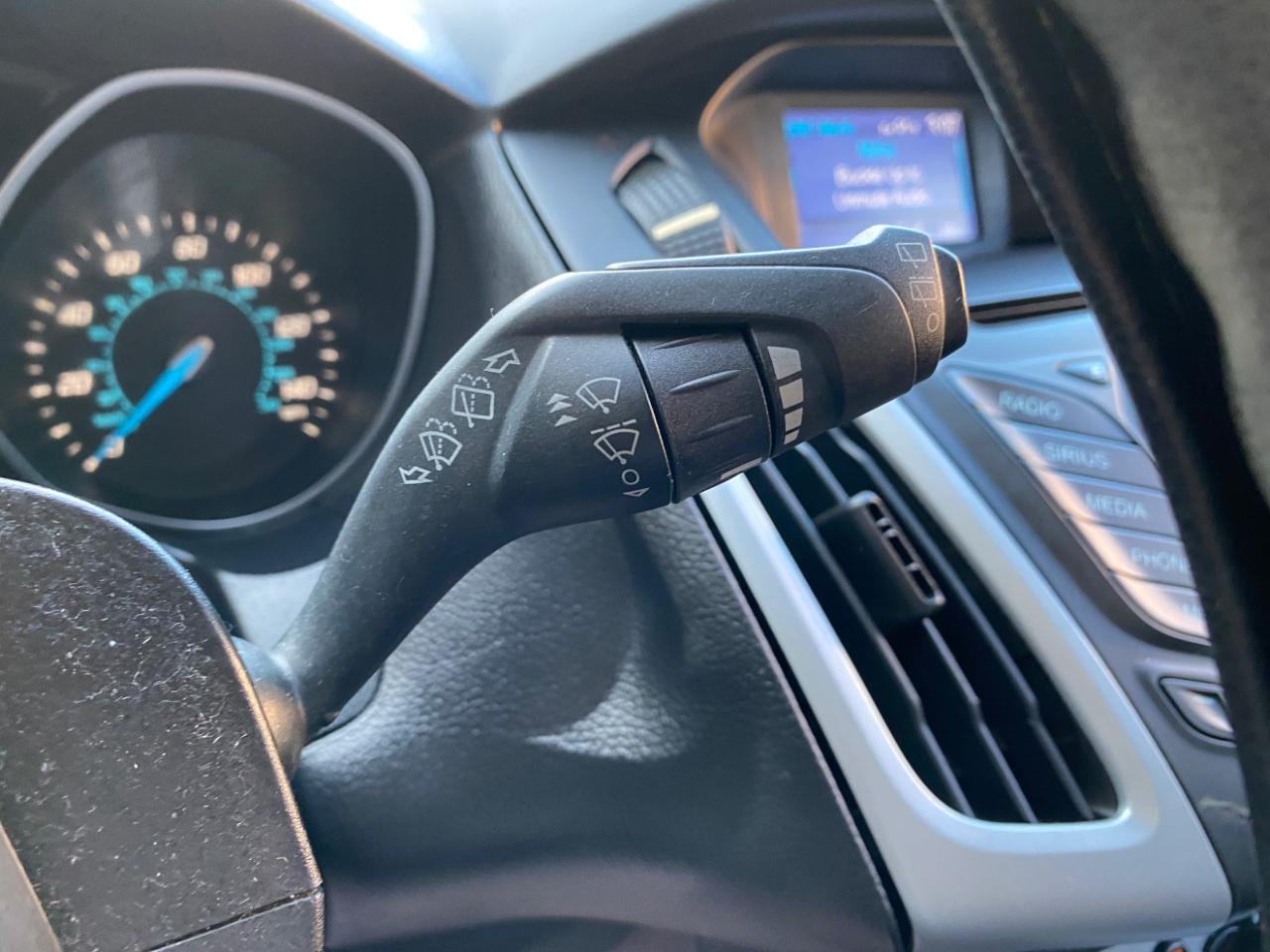 Ford Focus 5dr HB SE 2014