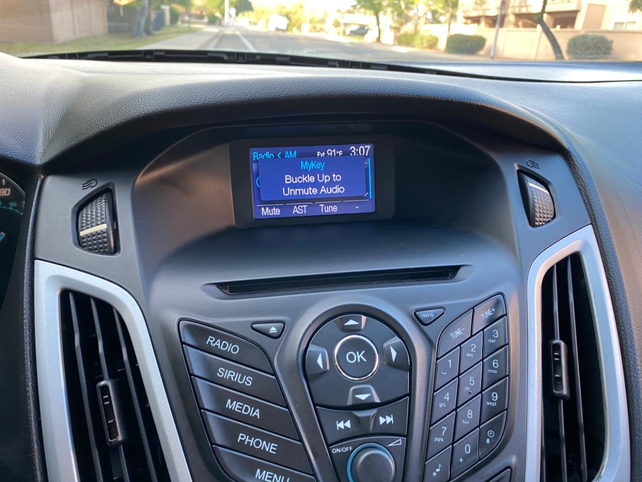 Ford Focus 5dr HB SE 2014