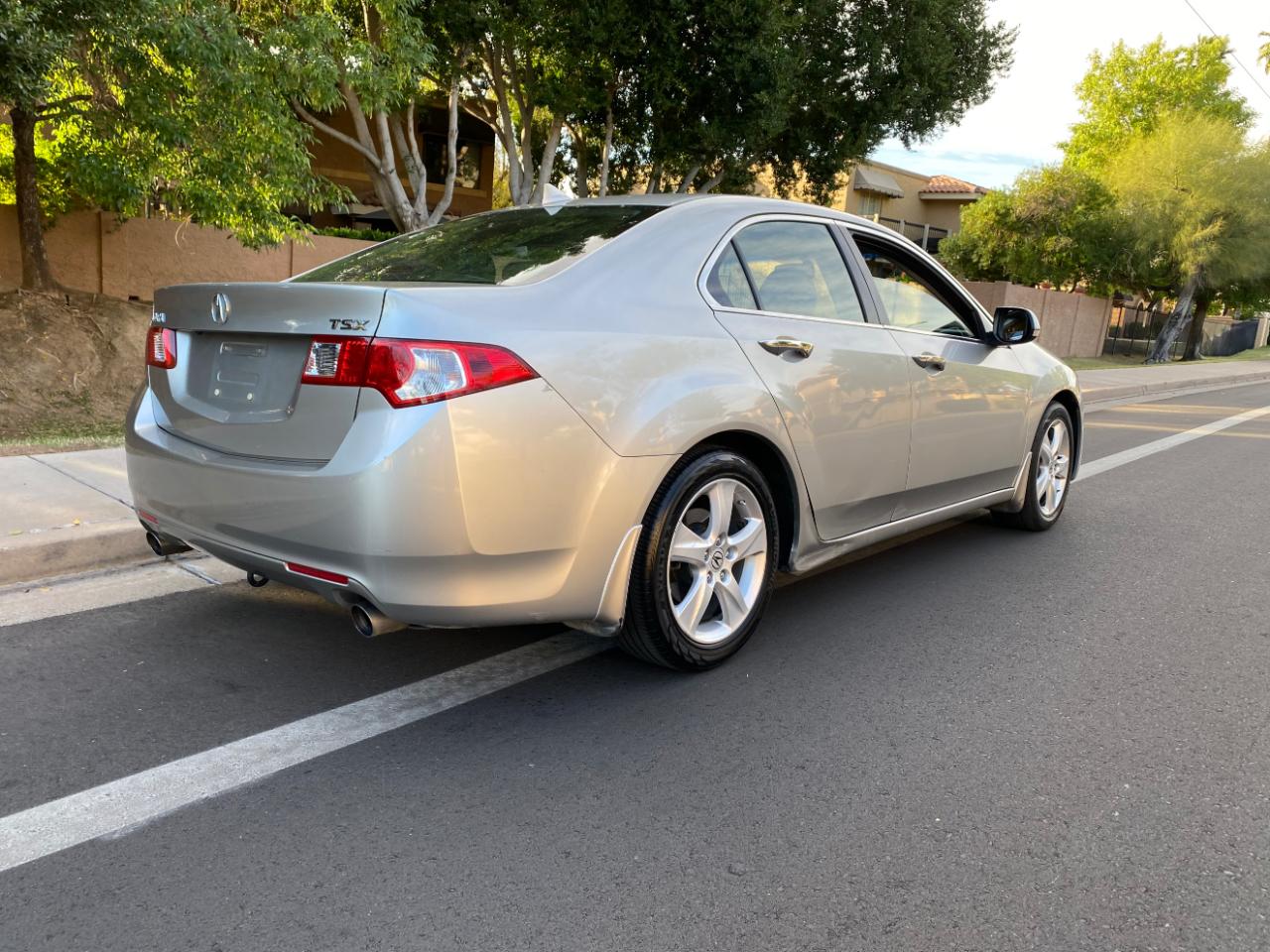 Acura TSX 4dr Sdn I4 Auto 2010