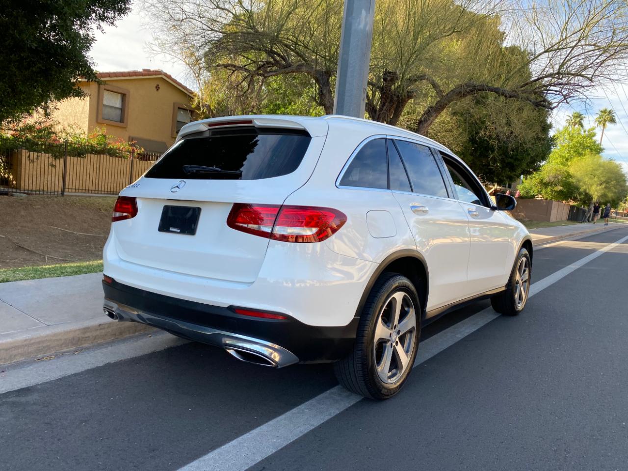 Mercedes-Benz GLC RWD 4dr GLC 300 2016