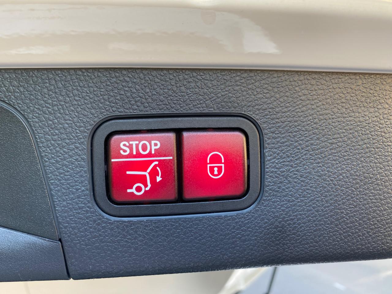 Mercedes-Benz GLC RWD 4dr GLC 300 2016