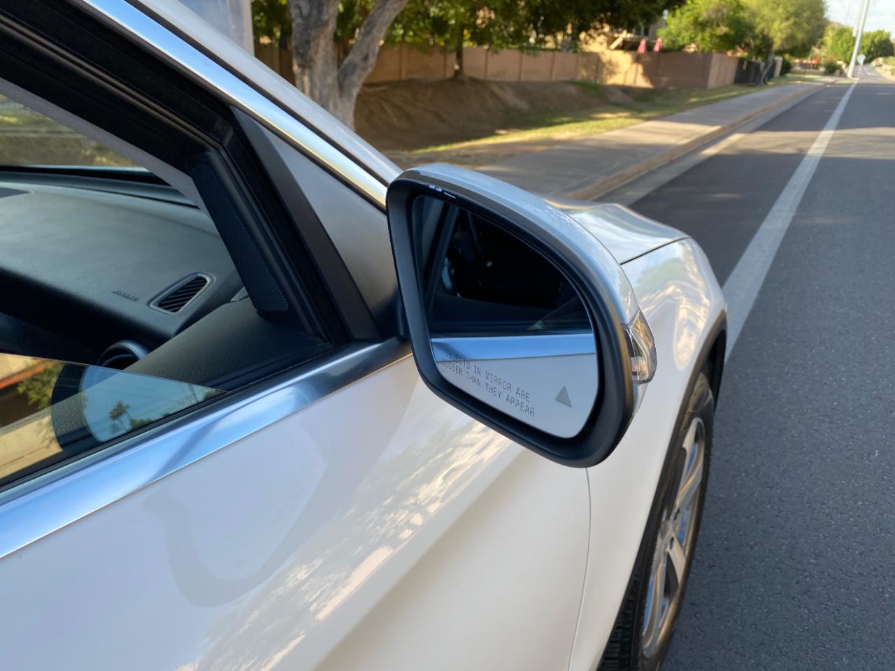 Mercedes-Benz GLC RWD 4dr GLC 300 2016