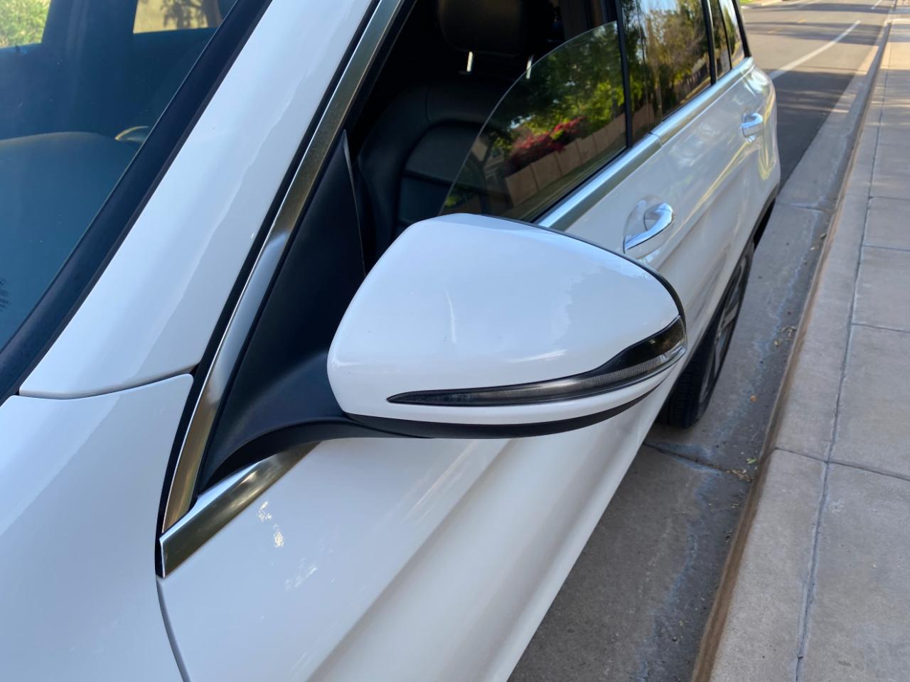 Mercedes-Benz GLC RWD 4dr GLC 300 2016