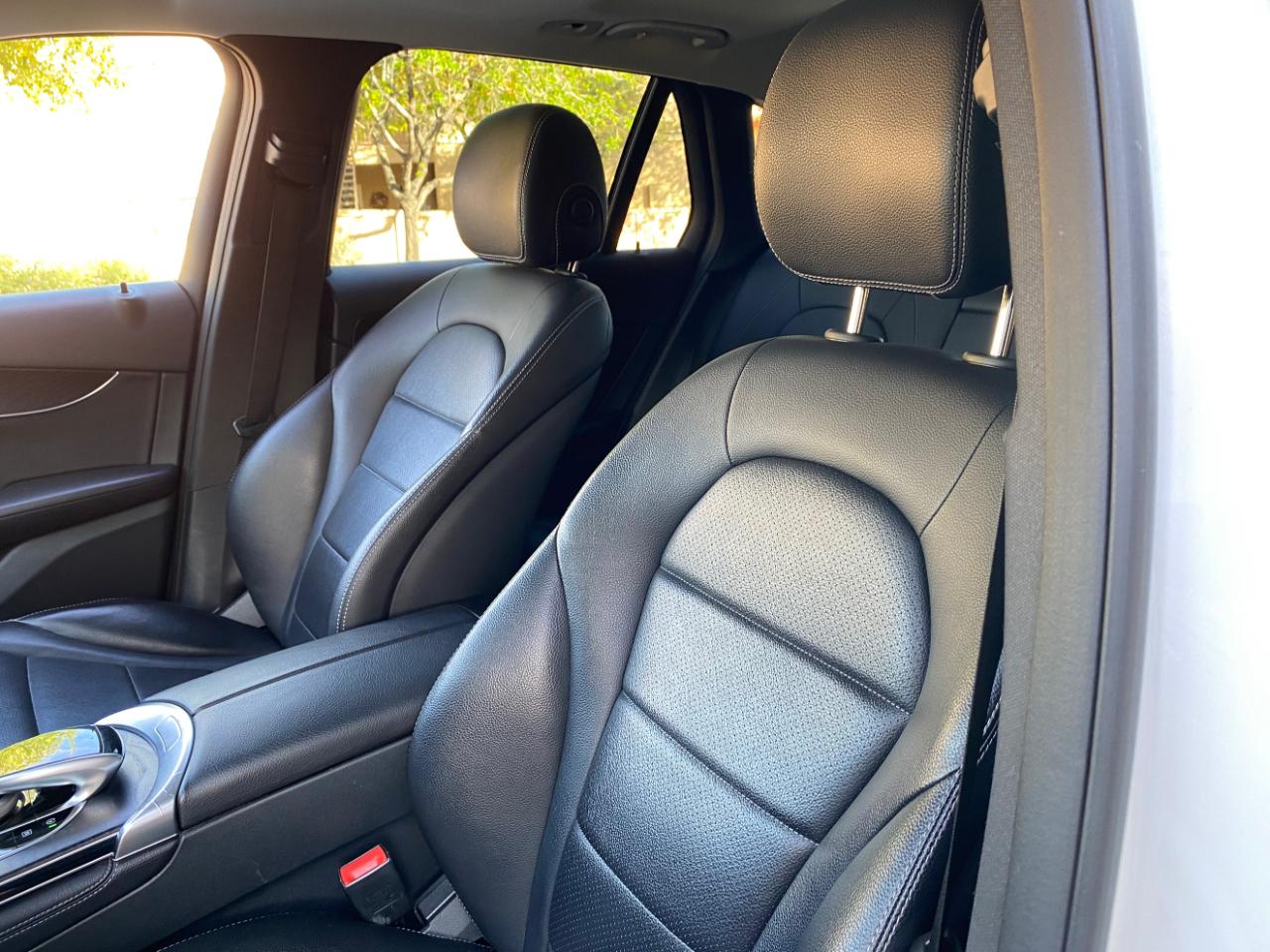 Mercedes-Benz GLC RWD 4dr GLC 300 2016