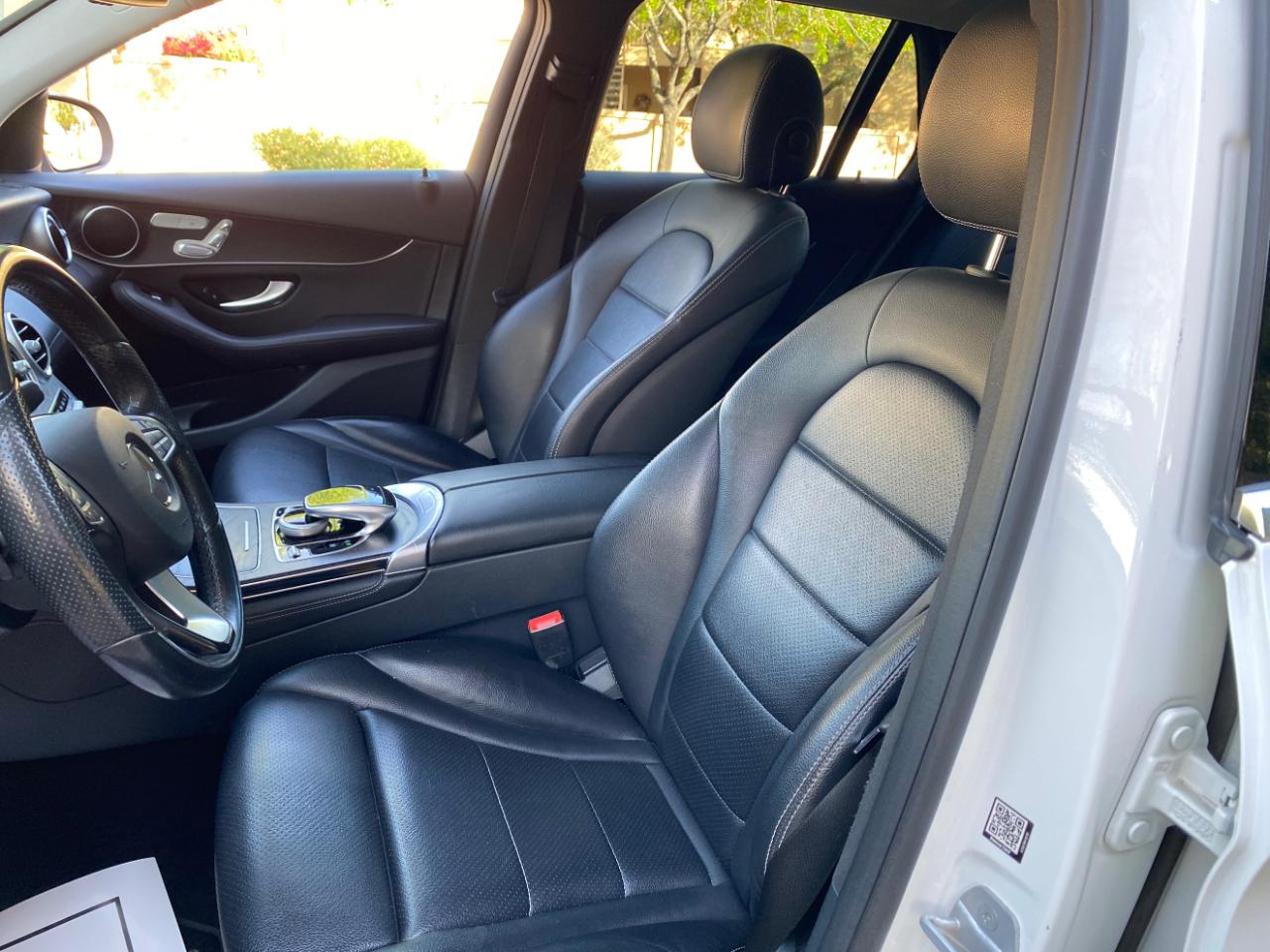 Mercedes-Benz GLC RWD 4dr GLC 300 2016