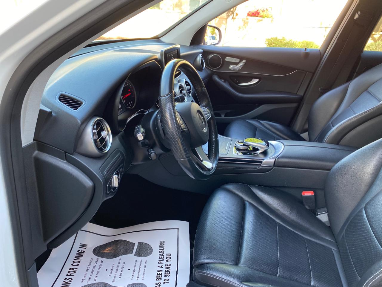 Mercedes-Benz GLC RWD 4dr GLC 300 2016