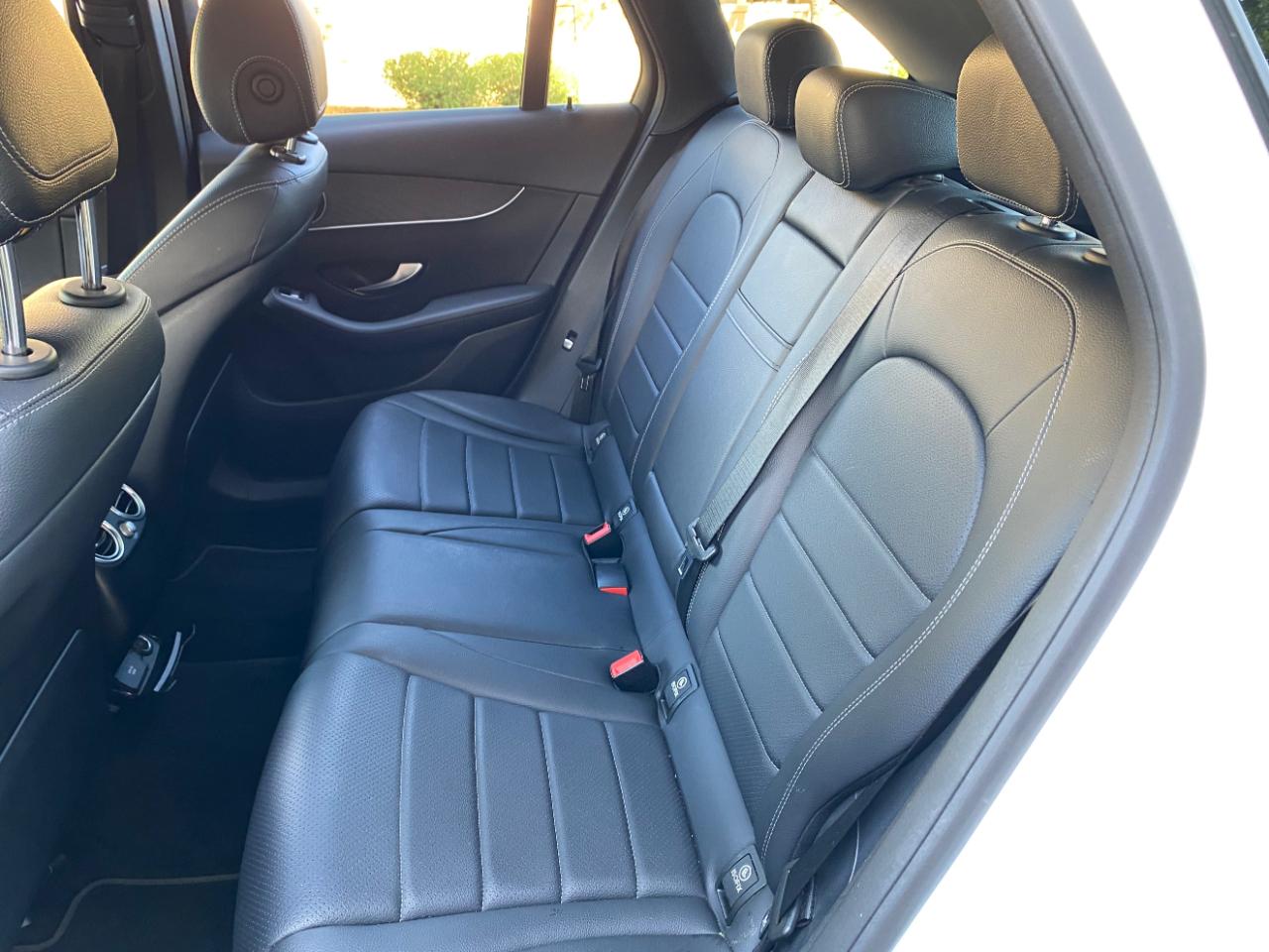 Mercedes-Benz GLC RWD 4dr GLC 300 2016