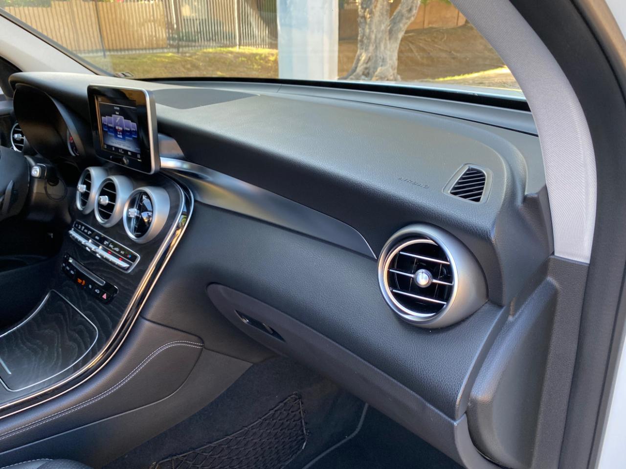 Mercedes-Benz GLC RWD 4dr GLC 300 2016