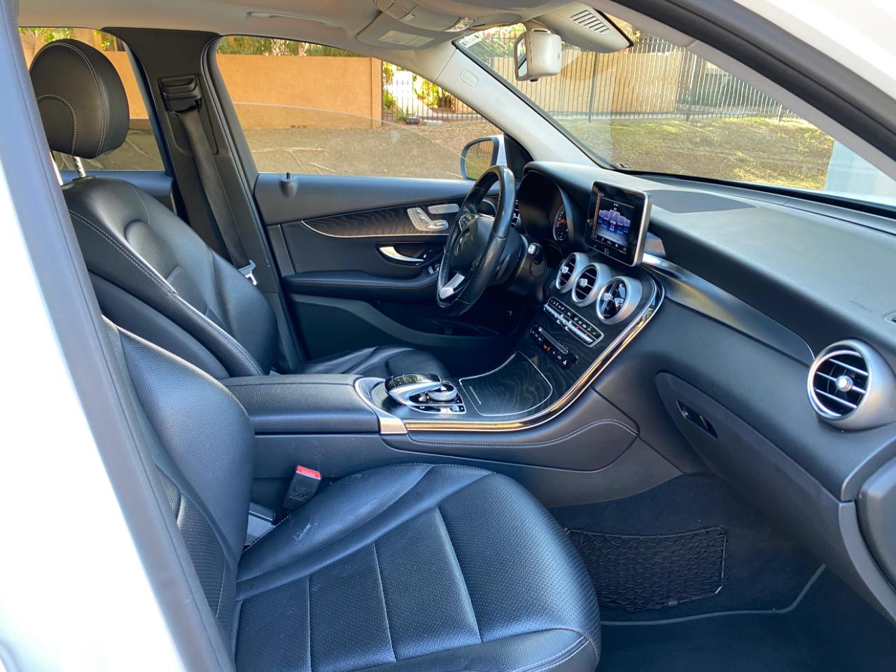 Mercedes-Benz GLC RWD 4dr GLC 300 2016