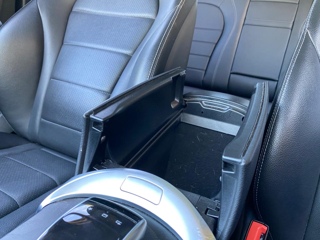 Mercedes-Benz GLC RWD 4dr GLC 300 2016