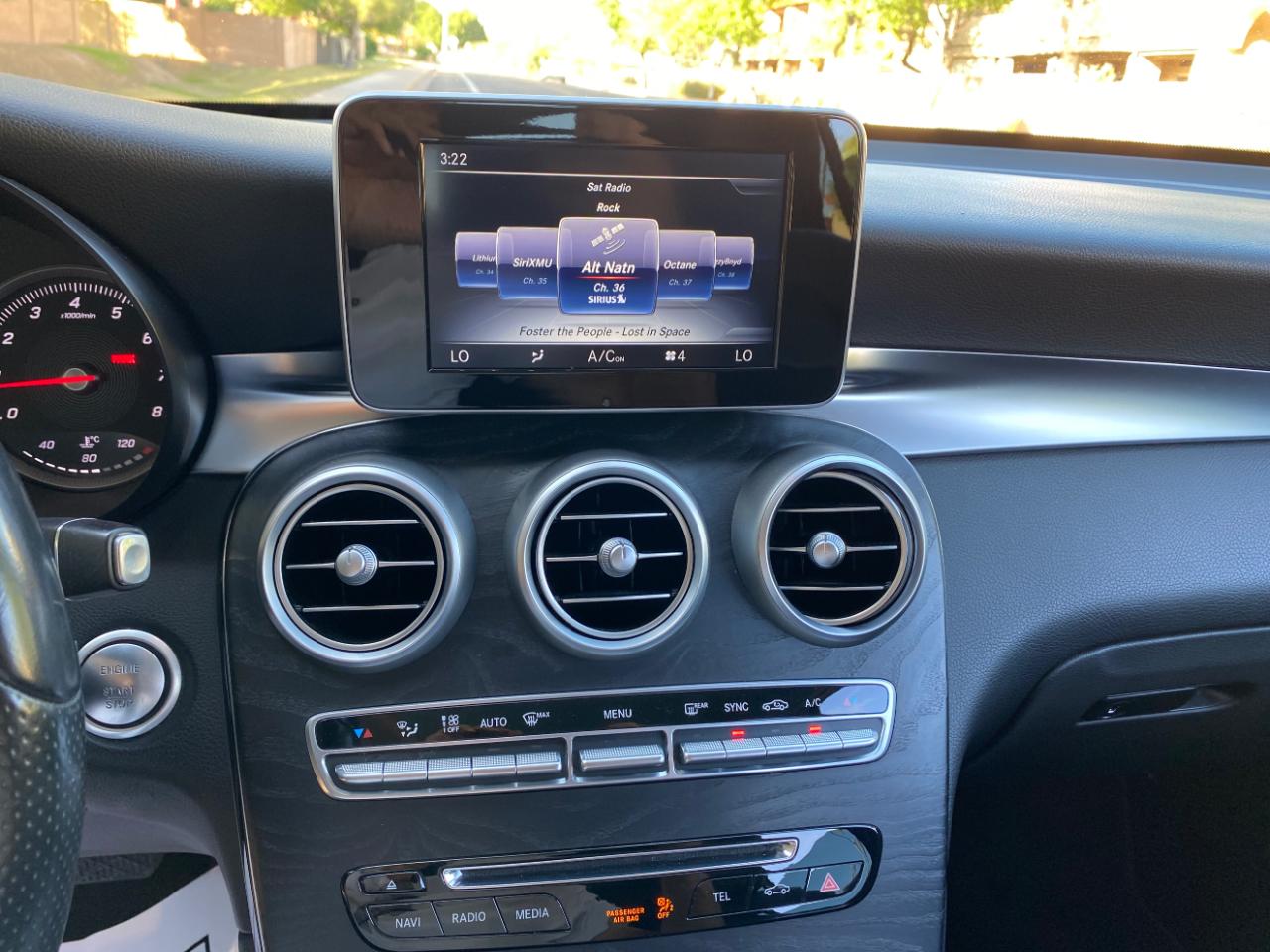 Mercedes-Benz GLC RWD 4dr GLC 300 2016