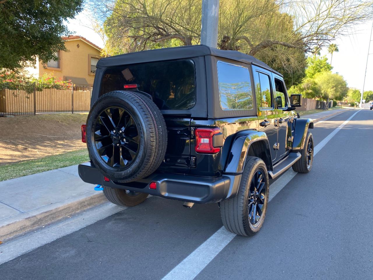 Jeep Wrangler 4xe Sahara 4x4 2023