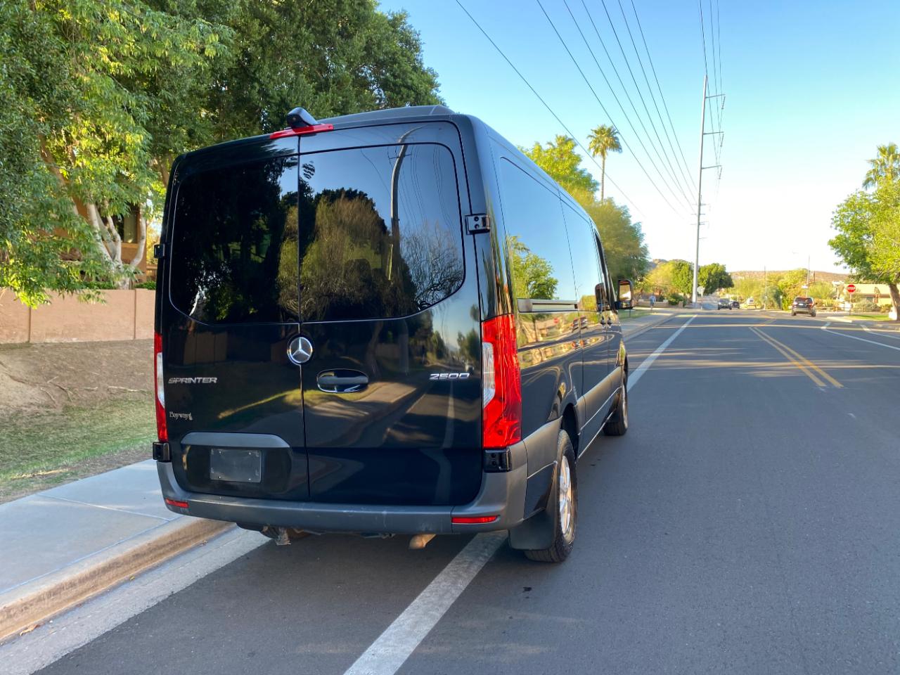 Mercedes-Benz Sprinter Passenger Van 2500 Standard Roof I4 144" RWD 2021