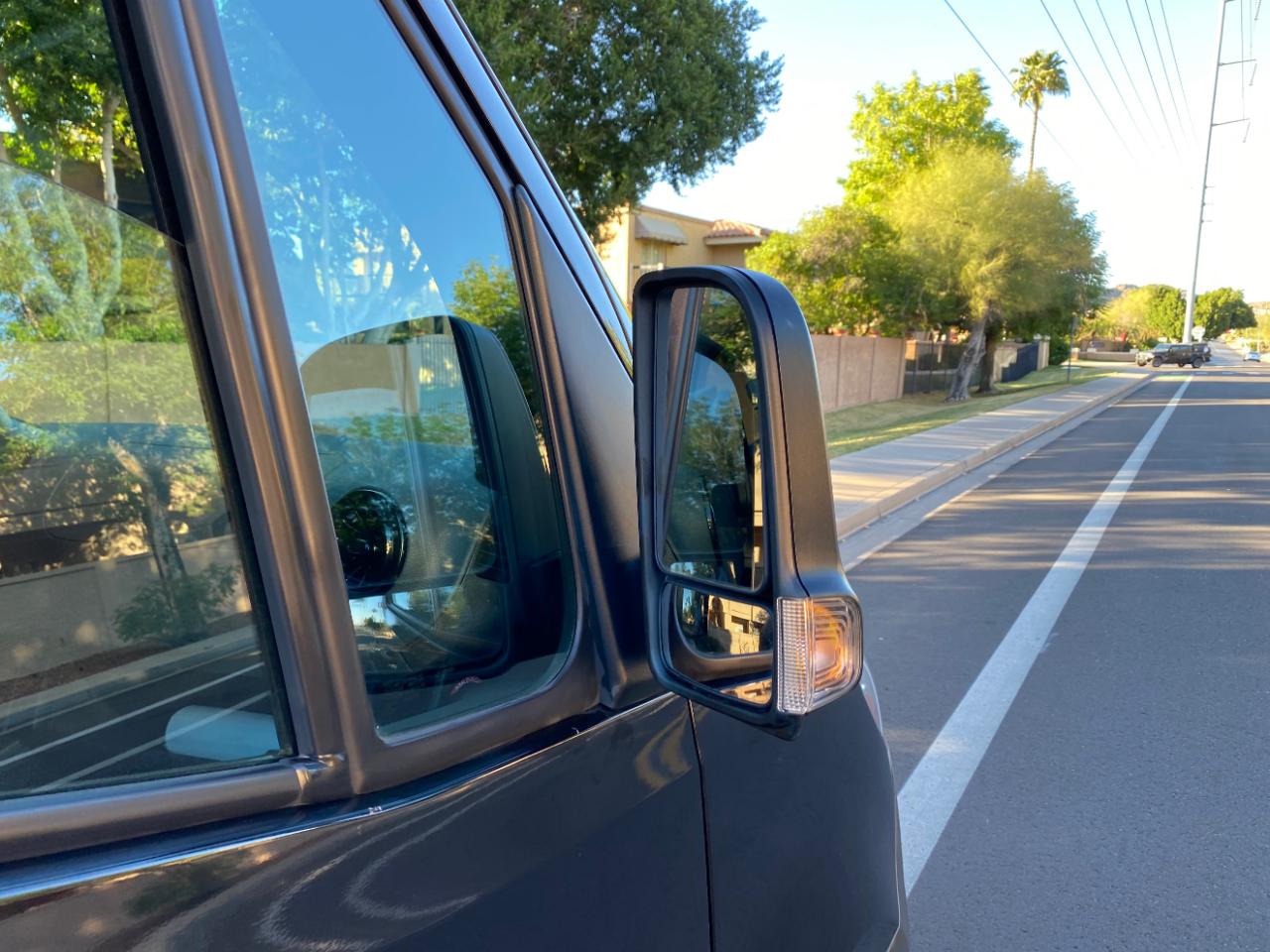 Mercedes-Benz Sprinter Passenger Van 2500 Standard Roof I4 144" RWD 2021