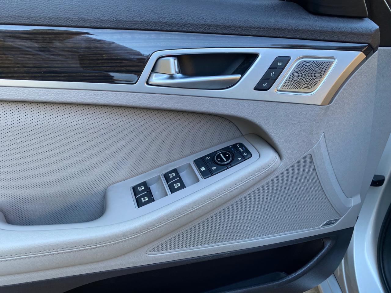 Genesis G80 3.8L RWD 2018