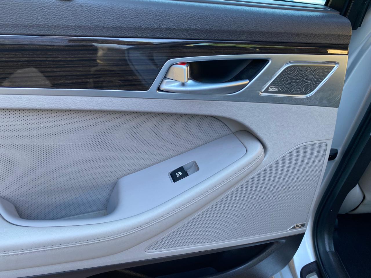 Genesis G80 3.8L RWD 2018