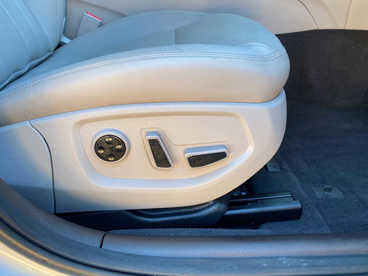 Genesis G80 3.8L RWD 2018