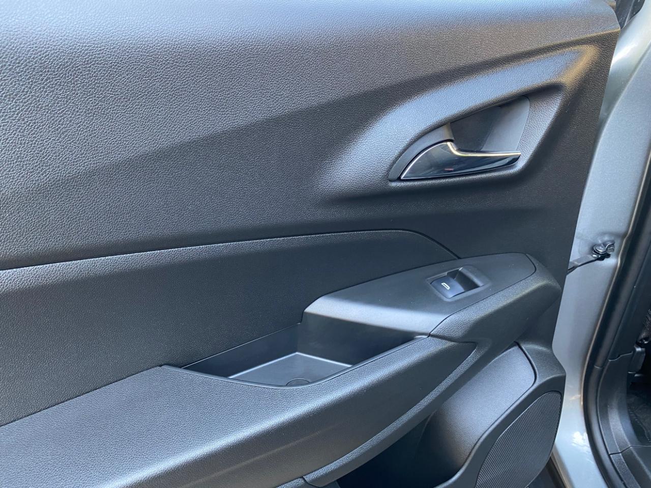 Chevrolet Trax FWD 4dr LT 2025